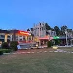 Hotel Ambrosia &