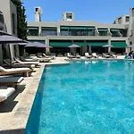 Ambrosia & Hotel 5*