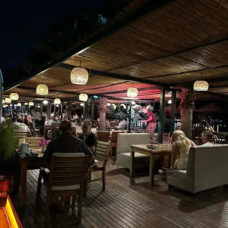安博罗西亚酒店 比特兹