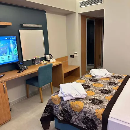 安博罗西亚酒店 比特兹