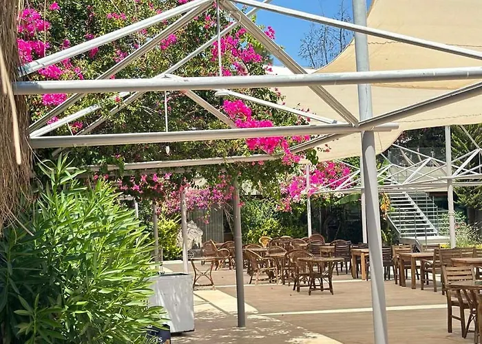 Ambrosia & Otel Bitez