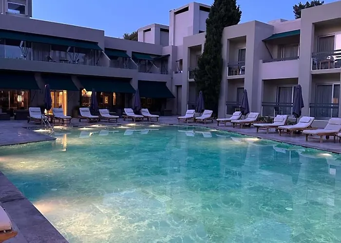 Ambrosia & Otel 5*